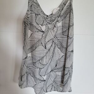 Black and White Leaf Print Top